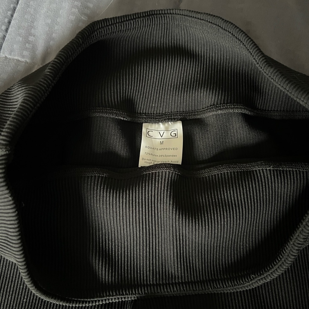 Constantly Varied Gear Black Capris - Picture 2 of 2